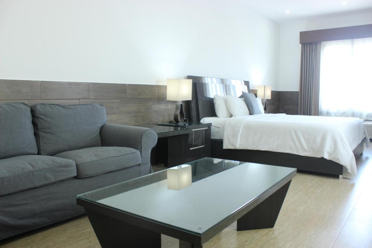 Beverly Hills: Hotel And Business Nuevo Cuscatlan Exteriér fotografie
